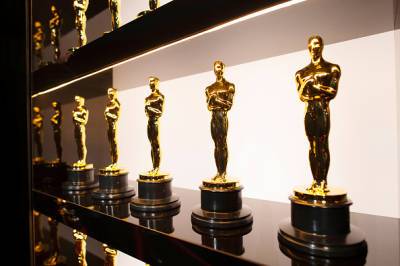 Церемонию вручения премии «Оскар» снова перенесли