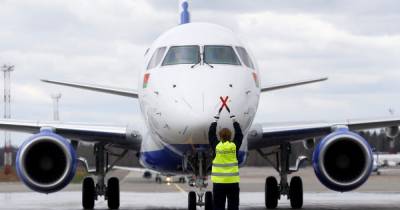 Кабмин запретил белорусским самолетам входить в воздушное пространство Украины, - СМИ