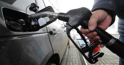 Белоруссия прекращает поставки бензина на Украину