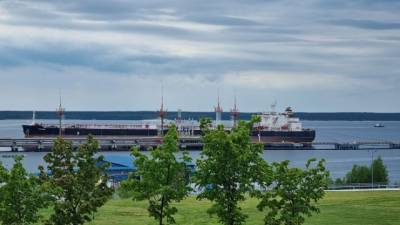 "Транснефть" отгрузила миллиардную тонну нефти на экспорт через порт Приморск