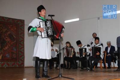 В Сергокалинском районе прошел конкурс даргинской песни имени Султанат Курбановой