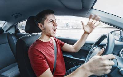 Aгрессивные водители: мы знаем, на чем они ездят
