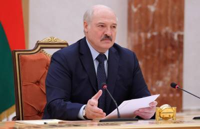 Александр Лукашенко рассчитывает на возобновление авиасообщения с Россией