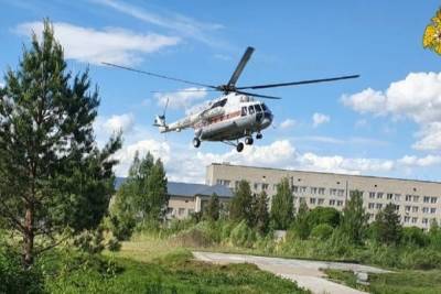 Пациента из Удомли доставили в Тверь на вертолёте