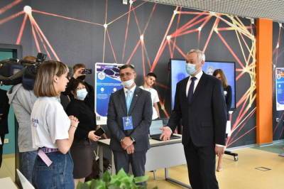 Губернатор Андрей Травников: в центре «Альтаир» можно проводить исследования самого высокого уровня