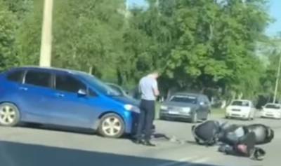 Полиция ищет виновника: в Харькове произошла авария с мотоциклистом, жуткие кадры
