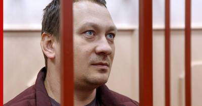 Экс-полицейских по делу Голунова приговорили к срокам от 5 до 12 лет