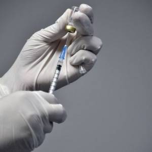 В Японии вакцину Pfizer разрешили колоть детям