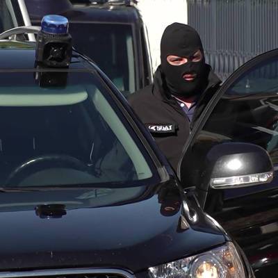 Подозреваемый в нападении на сотрудницу полиции во Франции задержан