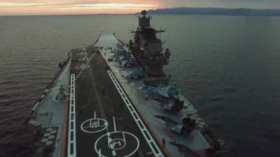 В Киеве паника: Путин строит авианосный крейсер «Беларусь»