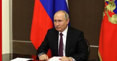 Путин обсудил Стратегию нацбезопасности с Совбезом
