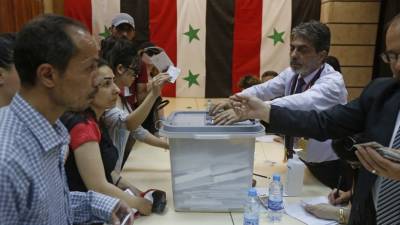 «Сирийцы устали от войны»: как переизбрание Башара Асада на пост президента САР повлияет на будущее страны