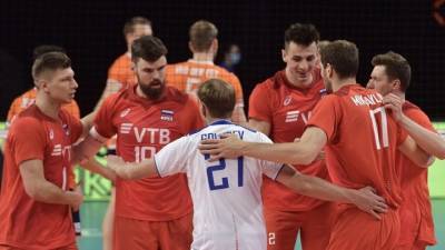 Российские волейболисты победили голландцев в Лиге наций