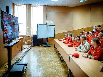 Смоленские юнармейцы приняли участие в форуме «Дай пять!»