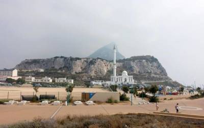 Чем Гибралтар привлекает туристов?