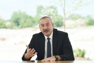 Президент Ильхам Алиев: Европейский парламент в очередной раз на основе сфальсифицированных фактов принял резолюцию. Я даже не обращаю на нее внимания