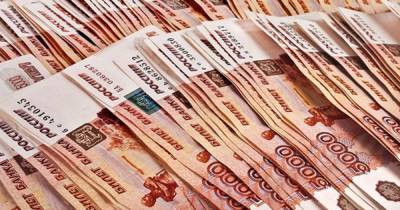 Россиянам объяснили, как самостоятельно вычислить поддельные деньги - ren.tv