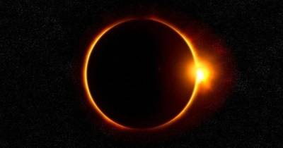Астроном пообещал россиянам частичное солнечное затмение в июне - ren.tv - Москва - респ. Саха