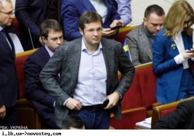 Работа ДФС не приносит реального дохода в госбюджет Украины, – нардеп Холодов