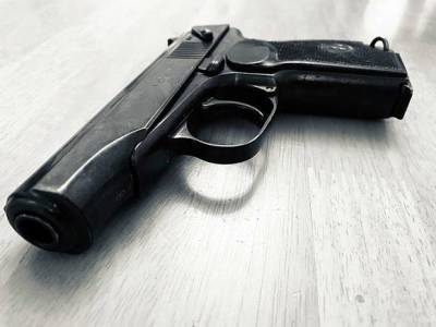 В Новосибирской области полицейский «случайно» выстрелил мужчине в голову (фото)