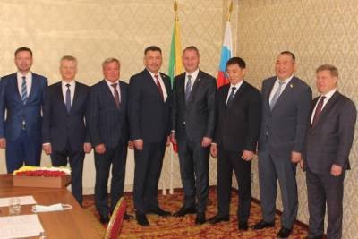 Евгений Ярилов и Александр Сапожников провели торжественный приём делегаций в Чите 29 мая