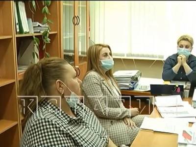 Нижегородская учительница не отпустила первоклашку в туалет, и он обкакался на уроке