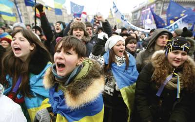 Украина на протяжении 30 лет занимает инфантильную позицию – политолог
