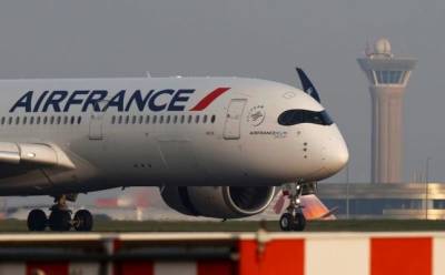 Трех дней хватило: Air France возобновила рейсы из Парижа в Москву