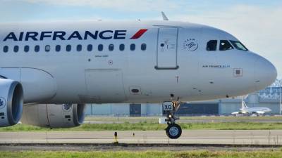 Air France восстановила перелеты из Парижа в Москву