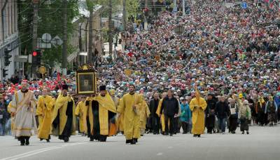 Пожилых ульяновцев призывают отказаться от участия в Великорецком крестном ходе