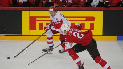 Бурдасов вывел сборную России по хоккею вперёд в матче со Швейцарией