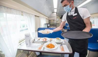 В РЖД внедрят новую технологию приготовления и хранения блюд в поездах