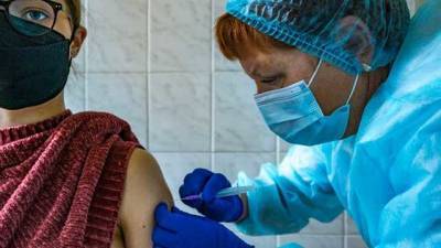 В Киеве и Львове стартовала вакцинация записанных через Дию