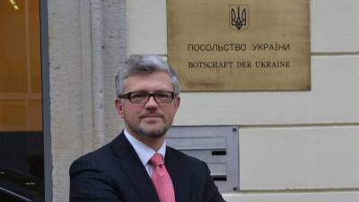 Украинский дипломат требует репараций от России
