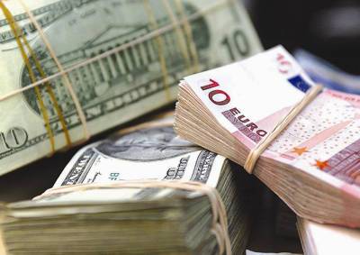 В Белоруссии ввели 30-процентный налог на покупку валюты