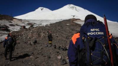 Спасатели нашли тела пропавших на Эльбрусе альпинистов