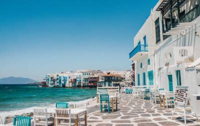 В Греции возобновят работу таверны и рестораны