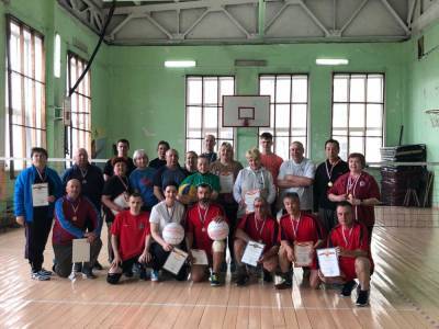 В Холмске провели соревнования по японскому мини-волейболу