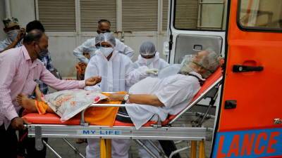 В Индии за сутки выявили более 368 тысяч случаев коронавируса