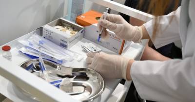 Рига: начинают работу центры вакцинации в Доме конгрессов и на Центральном рынке