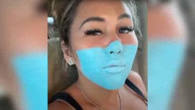 З Балі депортують двох YouTube-блогерів через пранк з намальованими масками