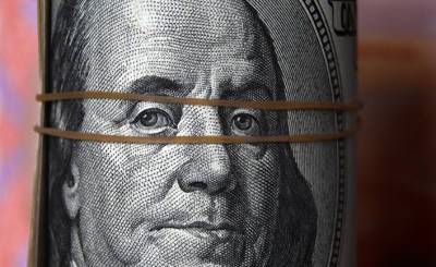 Факти: Россия действительно отказывается от доллара