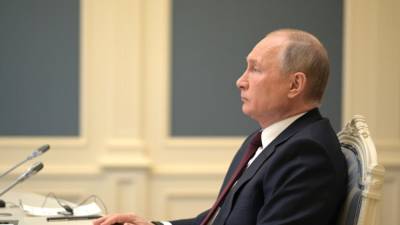 Путин подписал документ с поручениями Правительству России