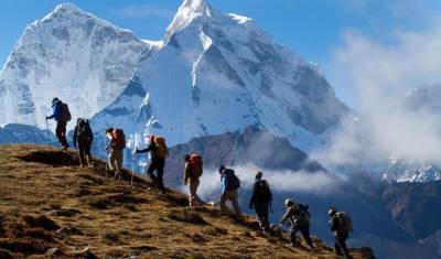Российским туристам рекомендовали срочно покинуть Непал