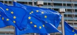 Еврокомиссия предложила открыть границы ЕС для привитых одобренными вакцинами
