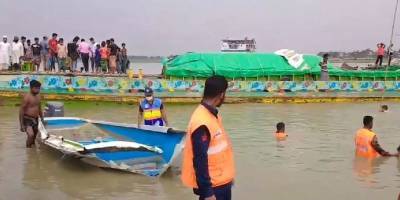 В Бангладеш лодка столкнулась с баржей на реке Падма - погибло 28 человек - фото и видео - ТЕЛЕГРАФ