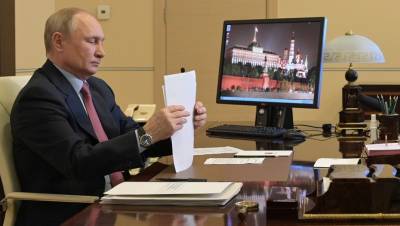 Путин поручил проработать дополнительные меры поддержки бизнеса