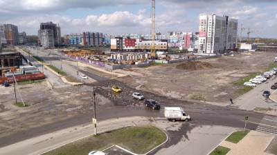 Участок дороги в Брянске размыло спустя несколько дней после ремонта