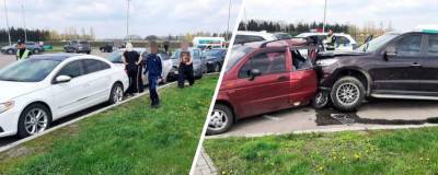 В Черкасской области девушка на парковке въехала машиной сразу в пять авто