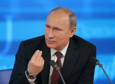Путин поручил в августе выплатить по 10 тыс. рублей семьям с детьми от шести до 18 лет